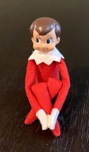 Elfo natale sullo - sullo, scaffale